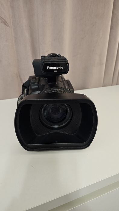Panasonic AG-AC120 – cameră video profesională Full HD
Vând cameră v