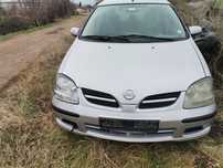 Продавам Nissan Almera Tino 2.2dci /136 к. с. на части.