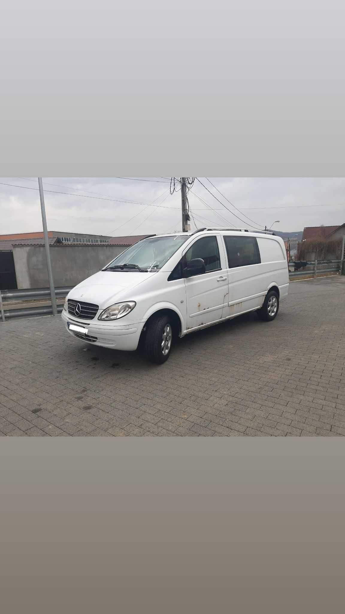 Autoutilitara Mercedes Vito 109 CDI - 5 locuri + marfa