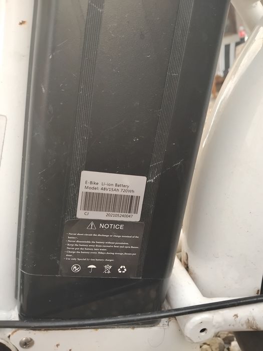 Vând bicicleta electrica