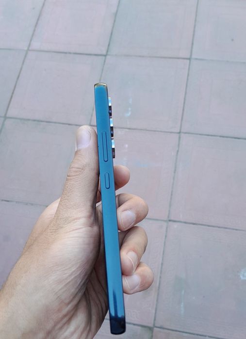 Samsung a54 5g. Karopka bor