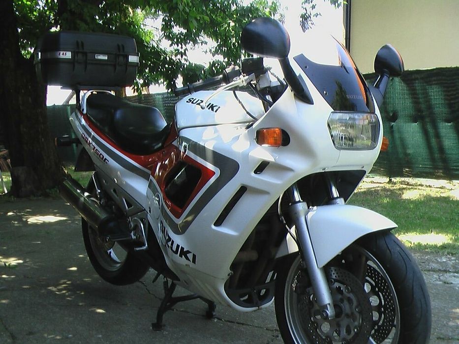 Suzuki Katana 750 GSX на Части