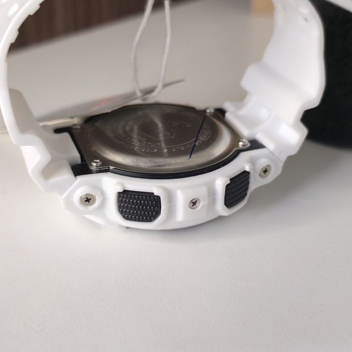 Ceas G-Shock GA-110LP