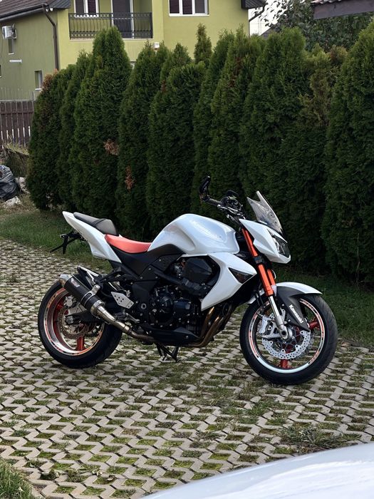 Kawasaki Z1000 2008 (mt, hornet ,cb, wr , yzf , cbr , ninja , r6 , r1)