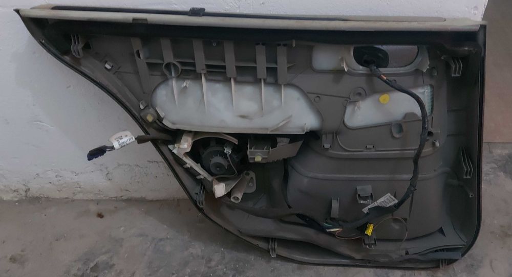 Geam stânga spate Renault Megane II 2007