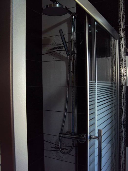 Set dus cu baterie termostatata