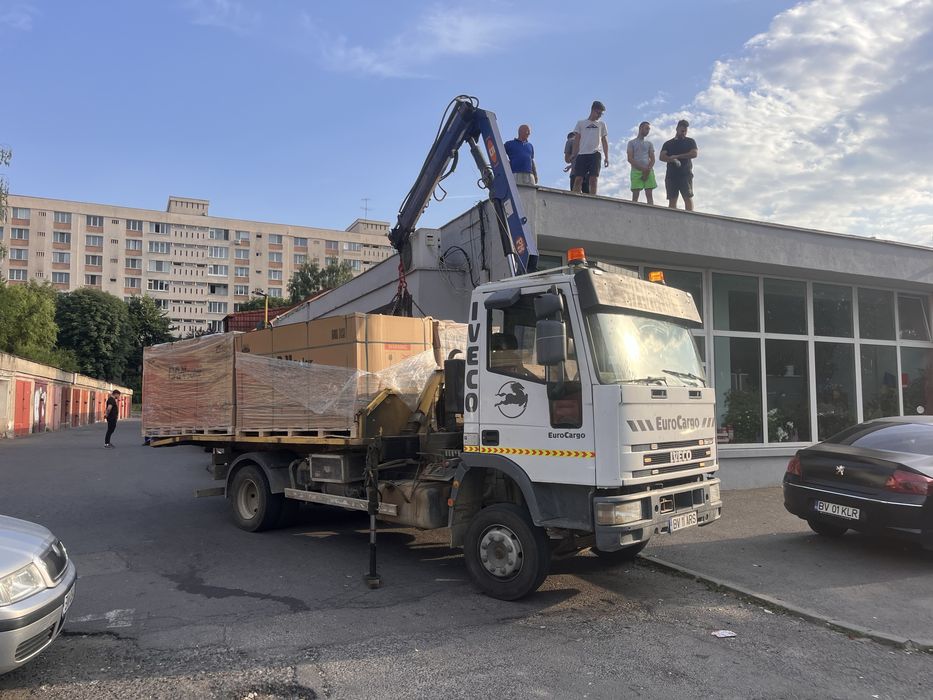 Servicii Transport  cu macara, Platforma, Tractari utilaje, auto