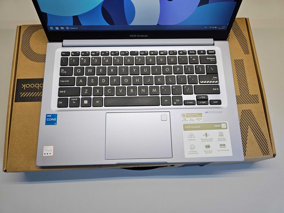 ПРОДАМ ASUS VivoBook X1402Z Ноутбук Core™i3-1220P/8GB/512GBSSD/14"FHD.