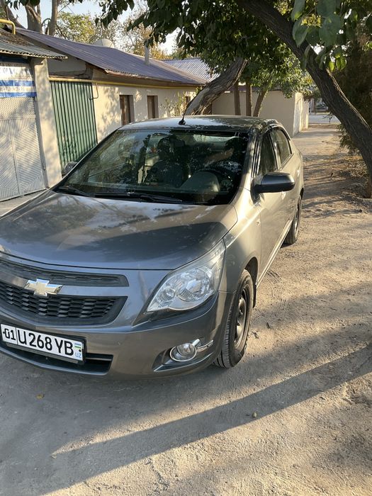 cobalt 2014  mokriy asfalt probeg 175038