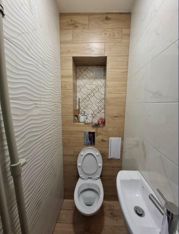 Дава се под наем Тристаен апартамент в София, Изток - 90 кв.м за 950 € - Снимка #6