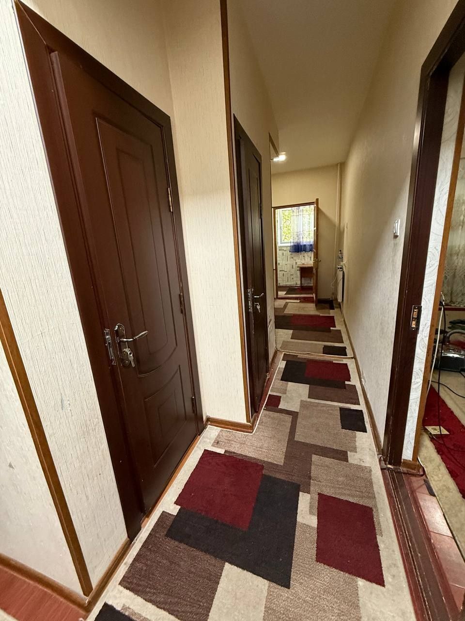 Продажа 2 хона 1 етаж 4 етажл 
Кора Камиш 2/4
56 кв