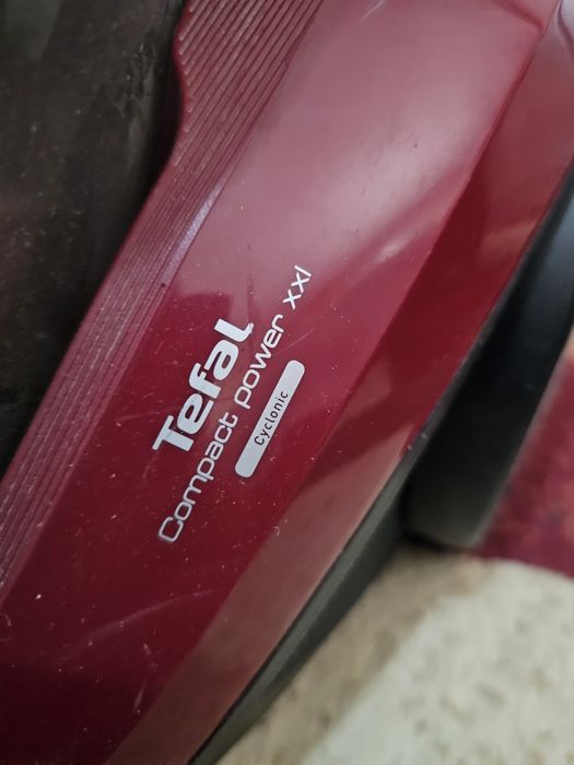 Пылесос Tefal XXL.  В отличном состоянии
