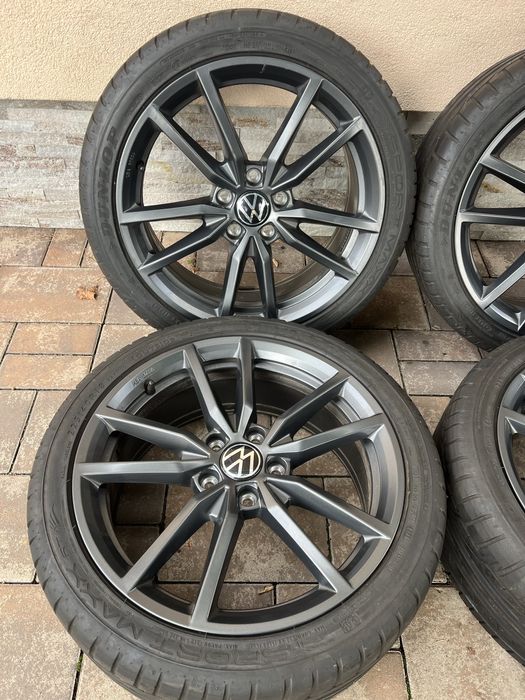 Jante Pretoria Originale Vw Golf 7 8 GTI R Anvelope NOI 225 40 18