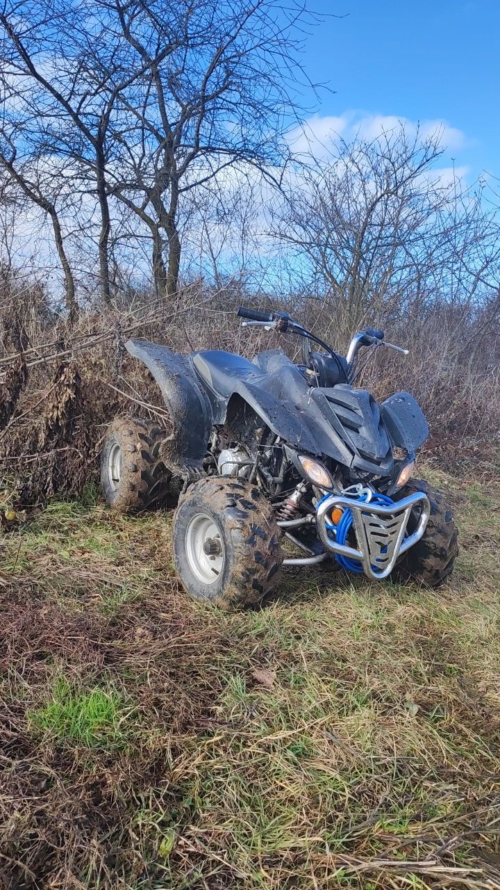 Vând ATV de 200cc