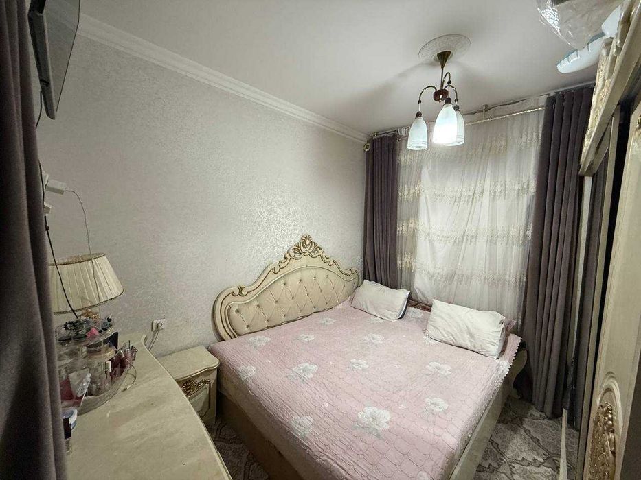 4 хонали, Юнусобод 4-квартал, универсам