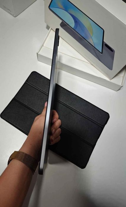 Tableta honor pad x9