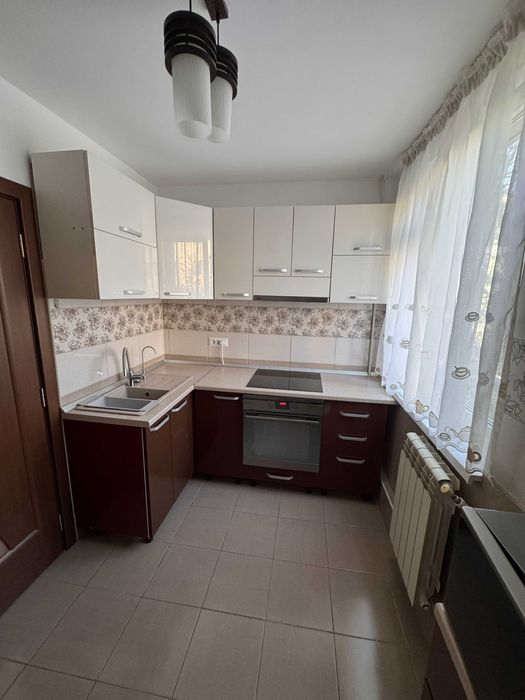 Ap 2 cam de inchiriat Str. Veseliei Sc. Nr.2/Gradinita Floare de colt