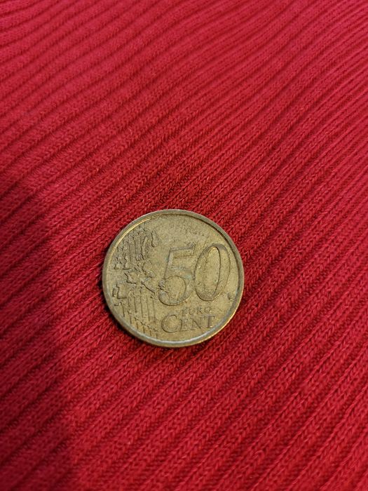 Monedă forate rară