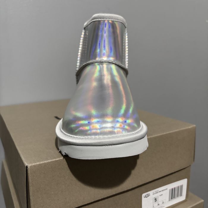 UGG imblanite 100% originale