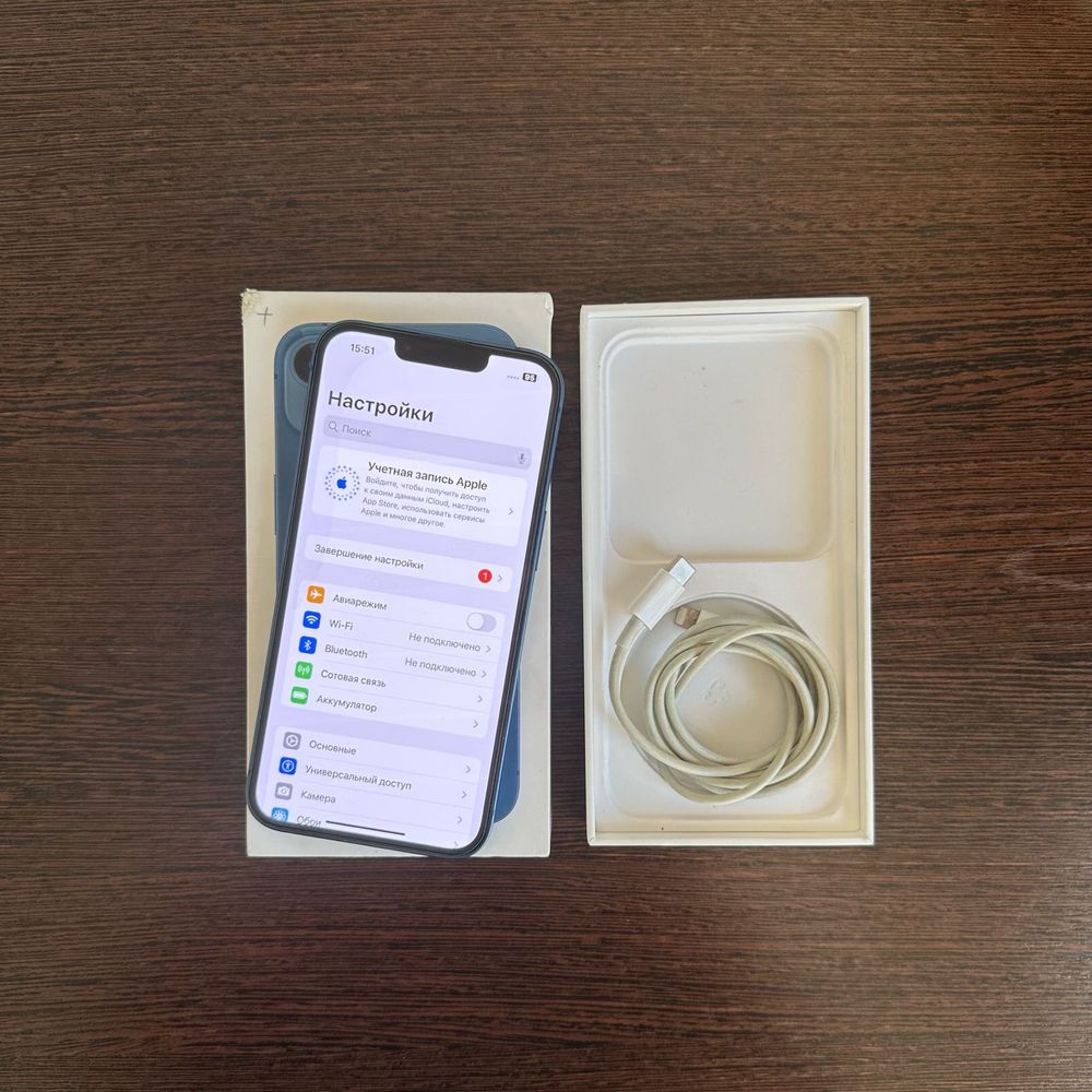 Продается iPhone 13 в идеальном состоянии