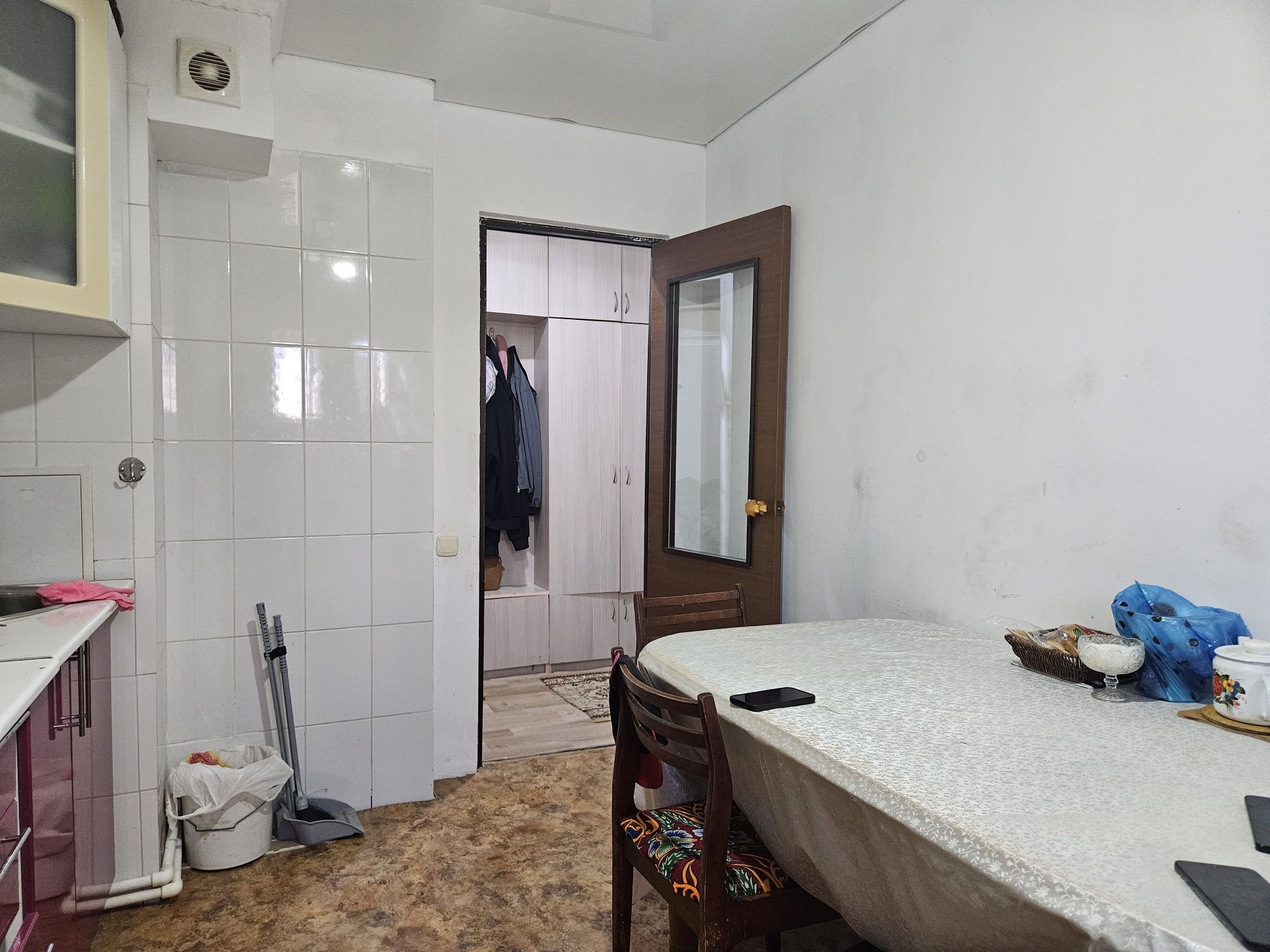 2х ком квартира на 1 этаже из 5, Зачаганск