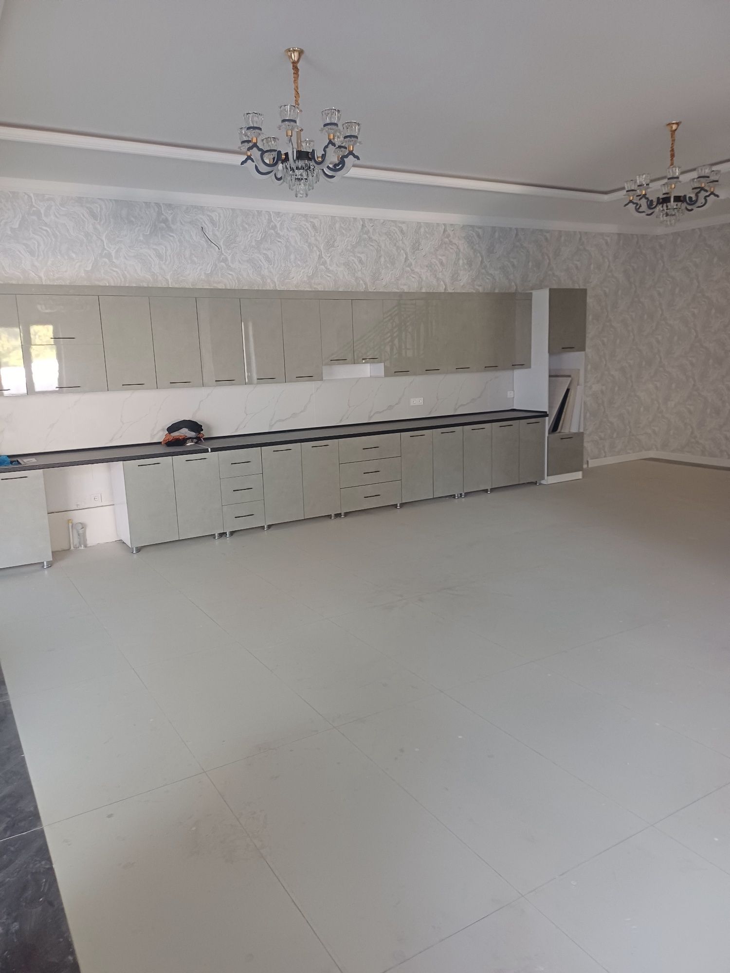 Dacha sotiladi Chorvoqda