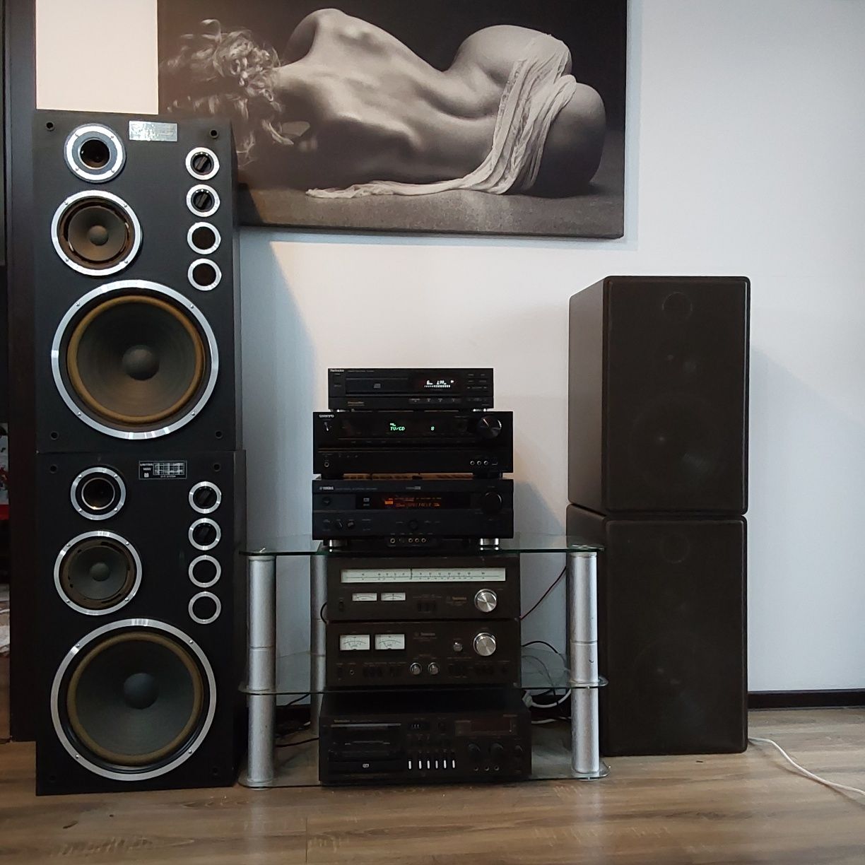 Vând 2 amplificatoare 7.1 Onkyo TX SR313 și Yamaha DSP-AX620