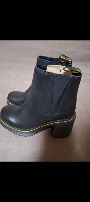 Дамски боти Dr. MARTENS 39 номер