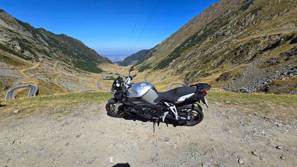BMW K 1200 R - variante cu enduro/chopper mai scump