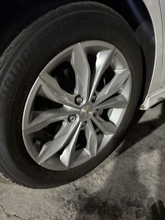 Малибу 2, Bridgestone Turana, 225/55R17 балон сотилади. 4 та дона.