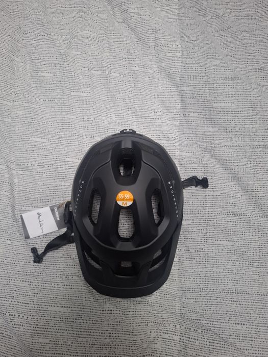 Нова rockrider каска