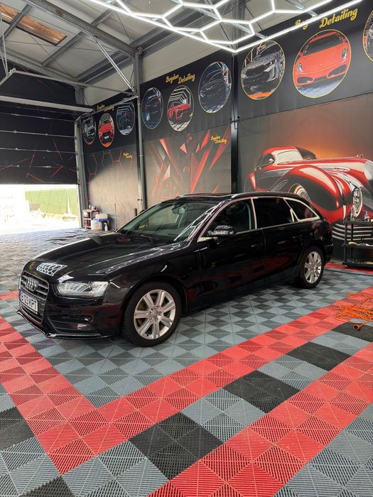 Audi A4 Avant 2.0 TDI-177 CP-S-Tronuc-Panoramic-2013