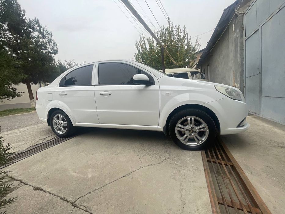 Chevrolet nexia 3 mexanika