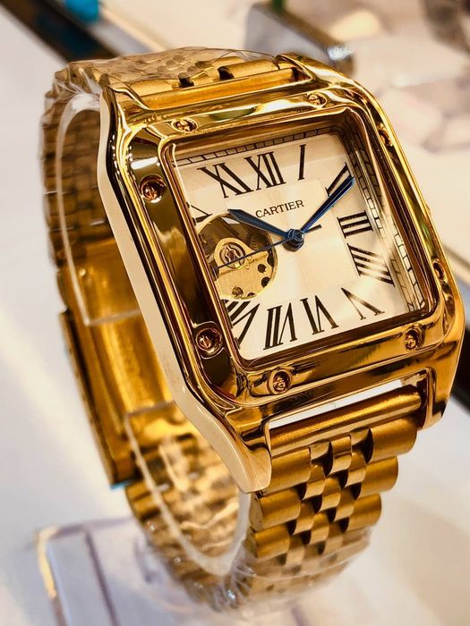 Cartier брендидан механика самозввод соат сотилади.