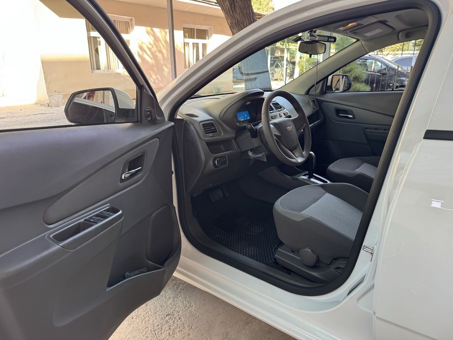 Сотилади 2025 август да салондан олинган