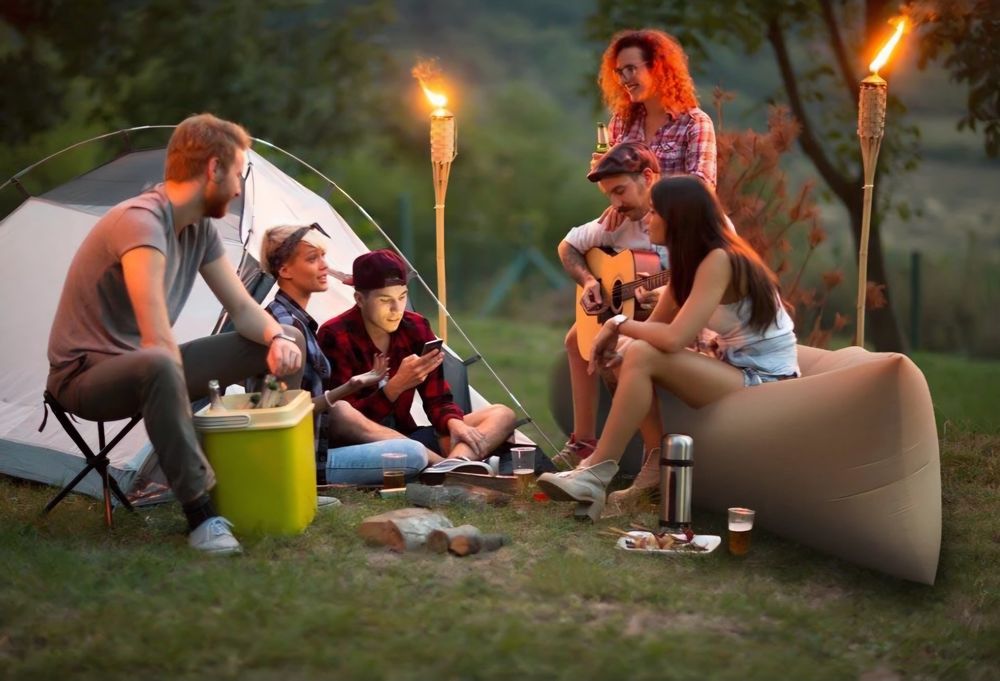 Надуваем пъф-шезлонг