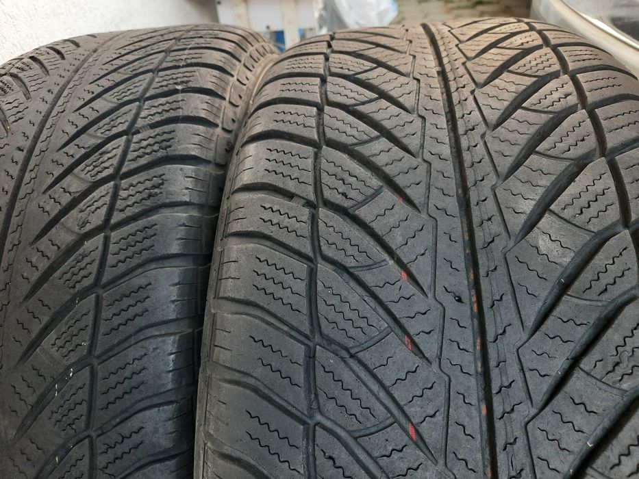 255 55 18 Goodyear UltraGrip iarna(M+S) runflat 6.5mm pt siguranta dvs
