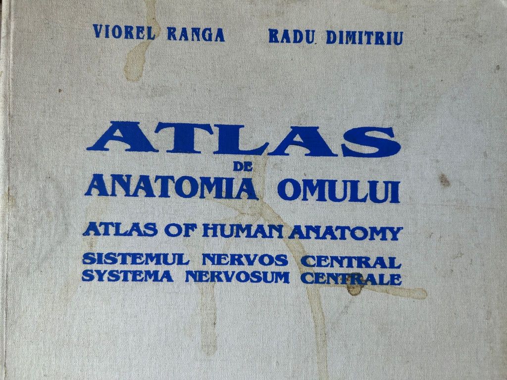 Vând atlase pentru medicina generala