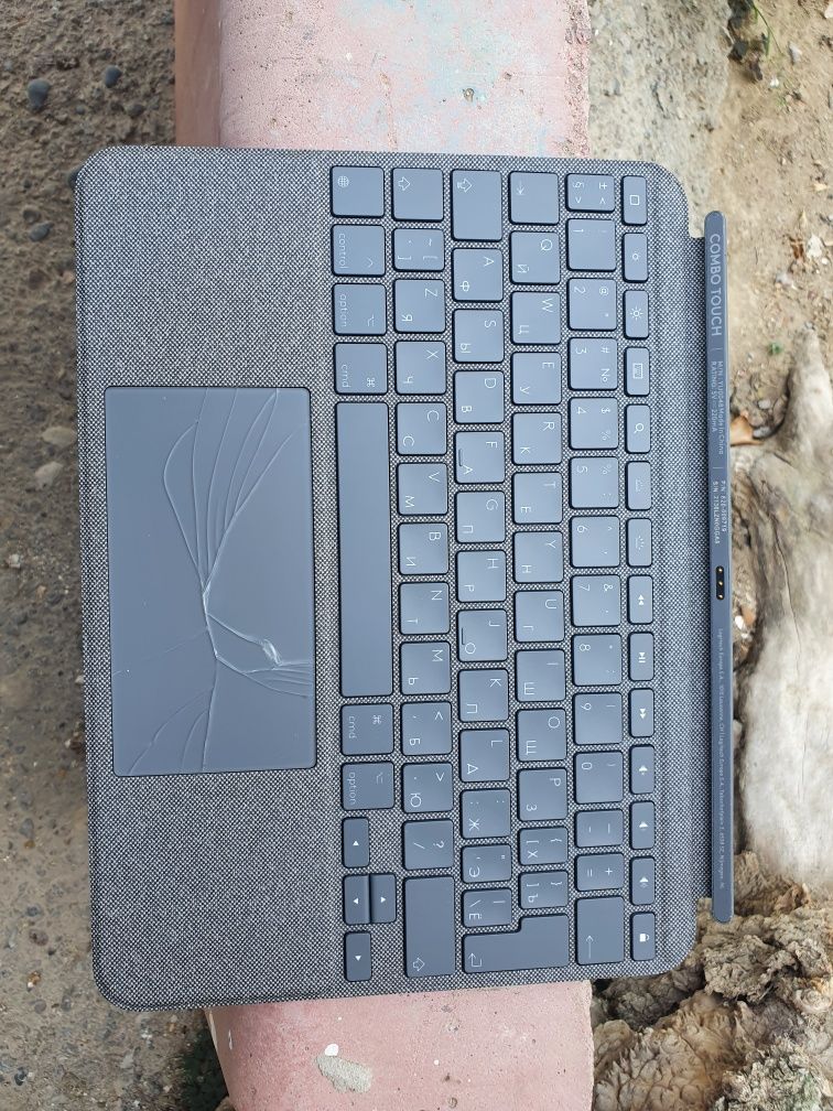I Pad MagicKeyboard