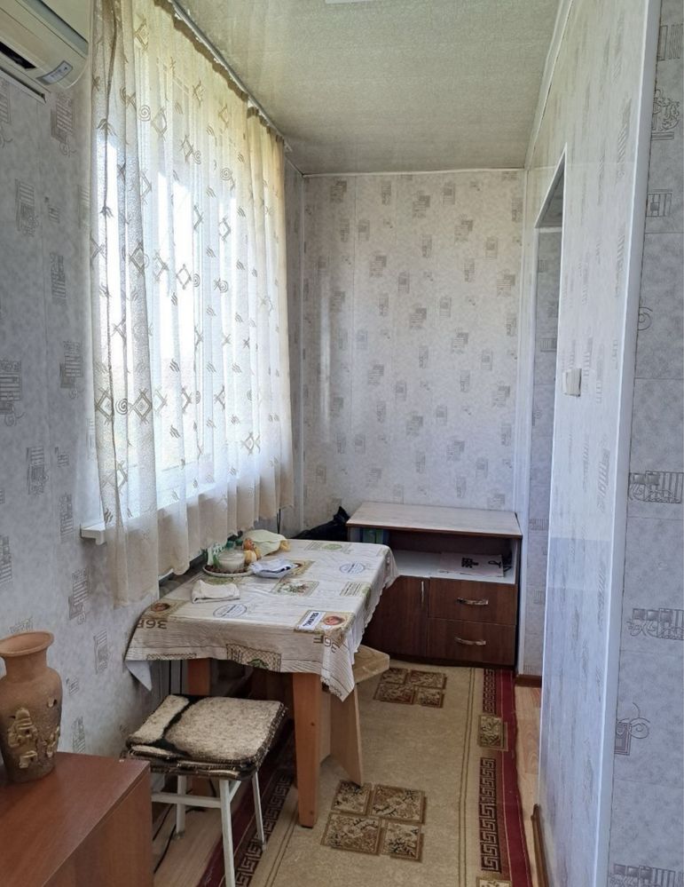 Код 300 Продам 2/4/4 ком квартиру куйлюк массив 2
