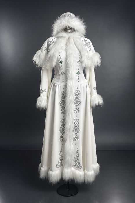 Костюм снегурочки в национальном стиле