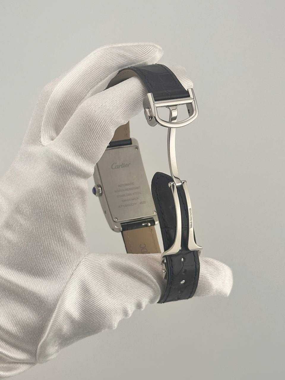 Часы Cartier Tank
ref WSTA0083