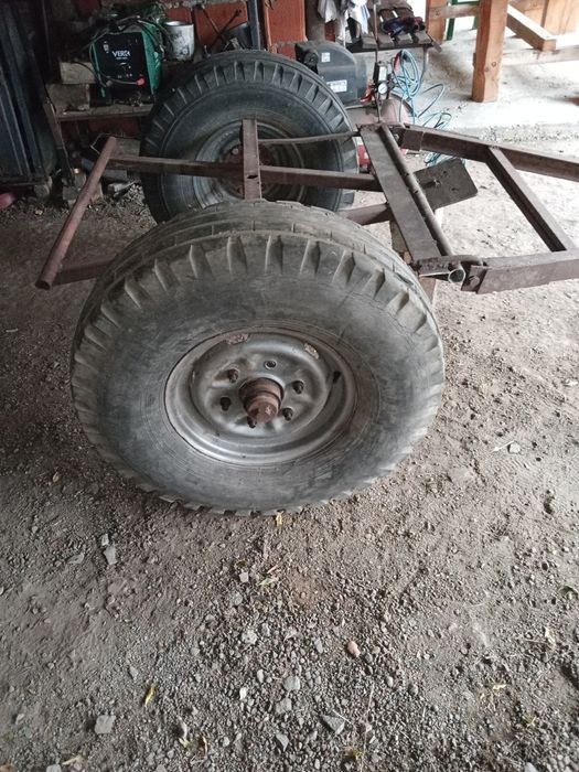 Ax remorca cu proțap