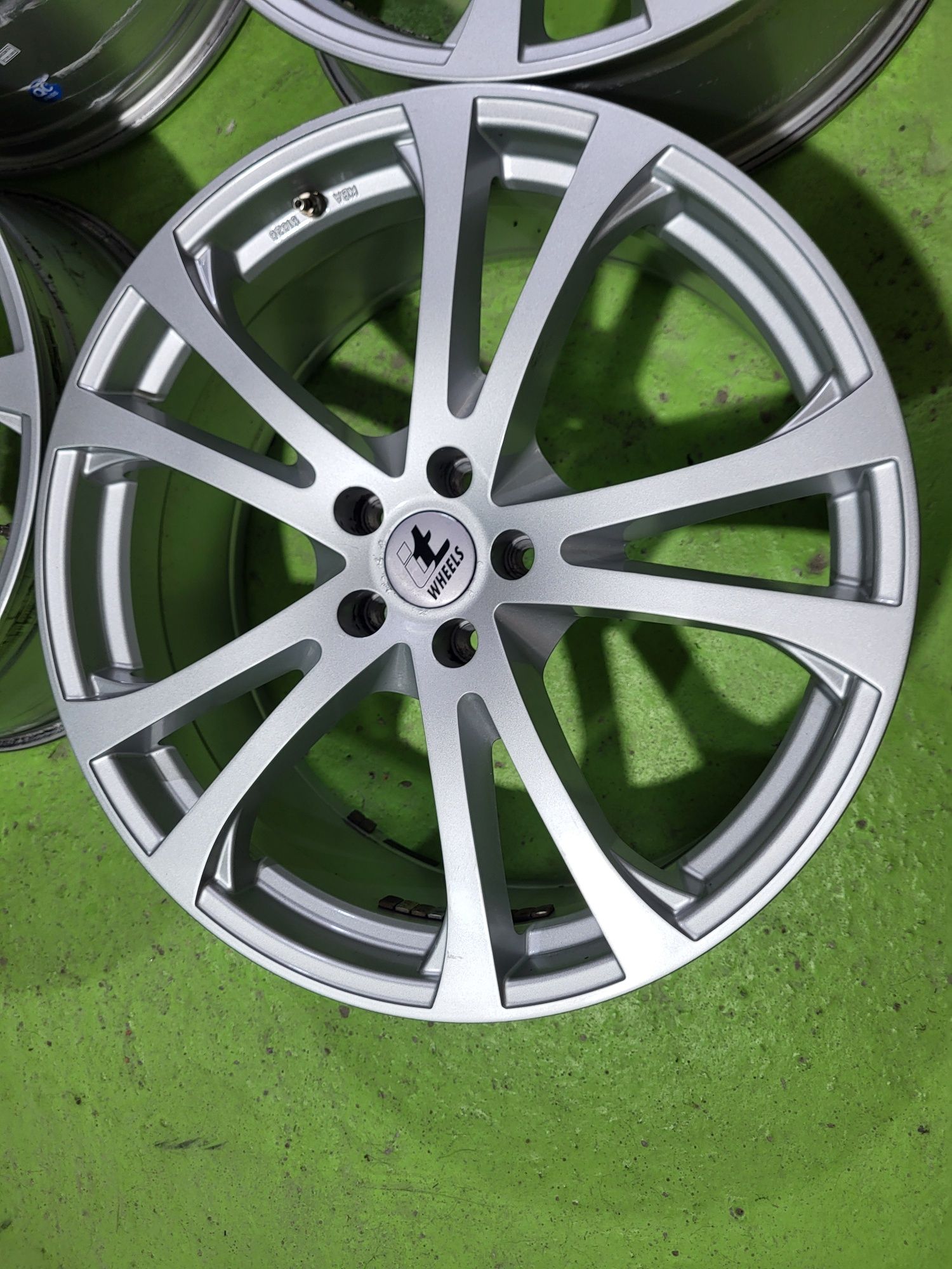 20 5x108 Ford Volvo Land Rover 5x108