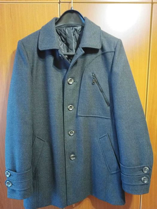 Palton barbat utilizat ocazional