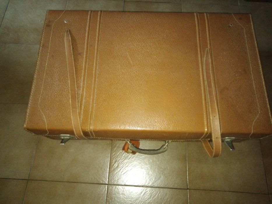 Стари куфари