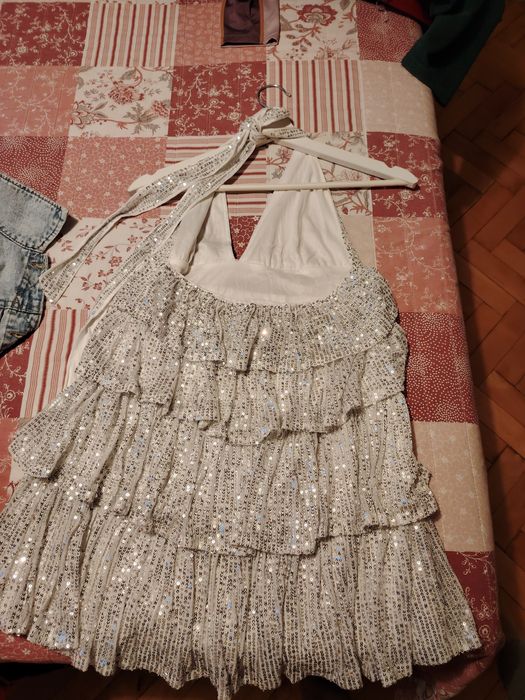 Официална рокля с пайети