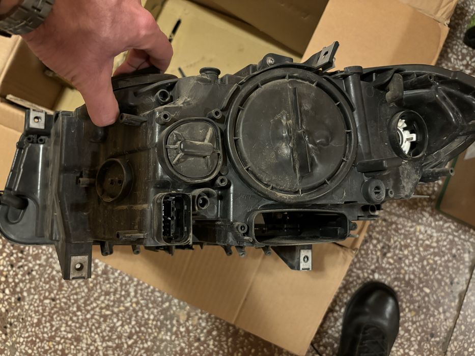 Фарове за BMW F10 / F11