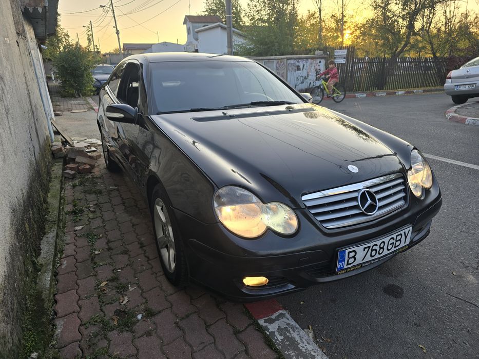 Vand 2.2cdi euro 4 / 2005/cutie manuala