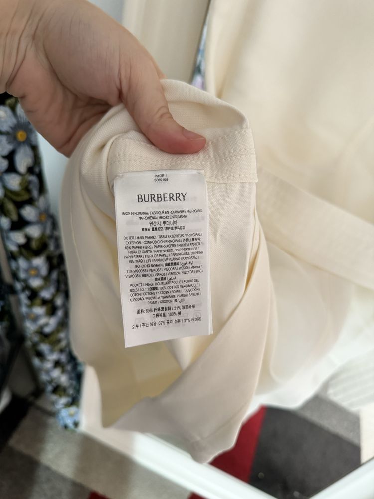 Rochie BURBERRY, originala, nou-nouta, alb-unt